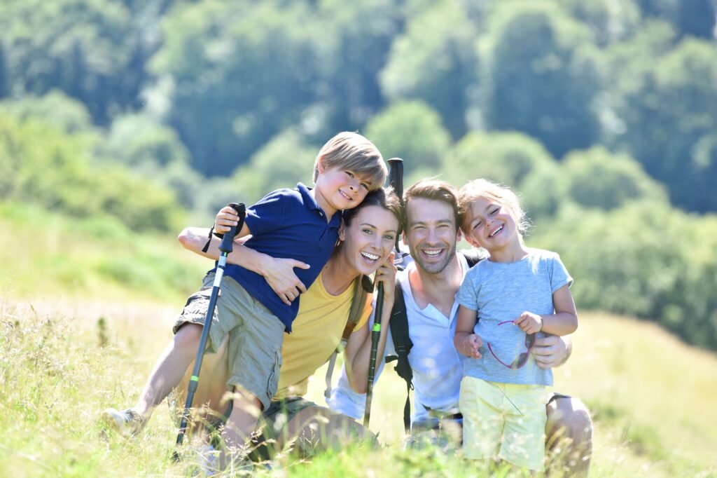 Wandergruppen mit Kindern &#038; Familien: Über die Vorteile gemeinsamer Wanderungen – inklusive Übersicht der Altersgruppen